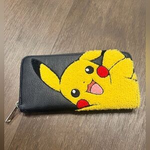 Loungefly Pokémon Pikachu Wallet